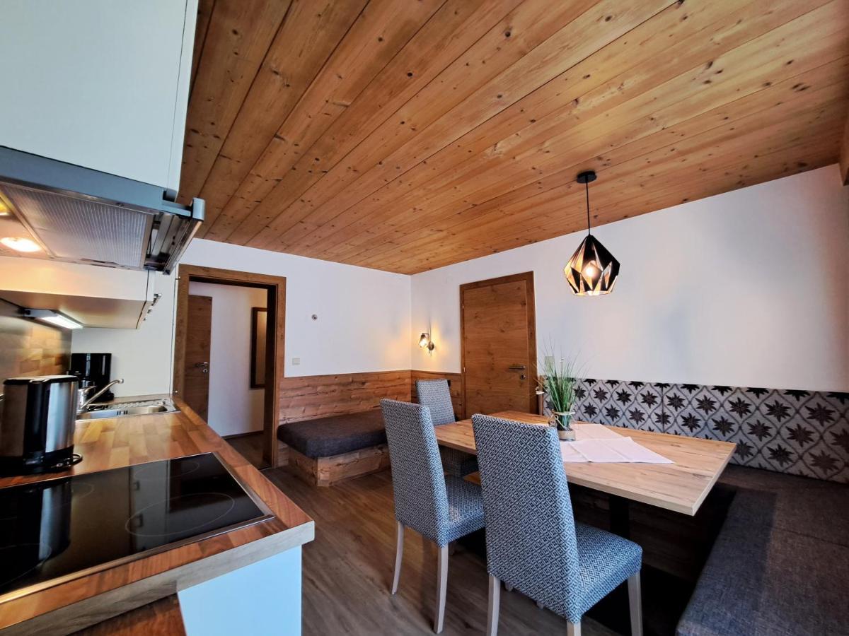 Gastehaus Hochmuth Apartment Mayrhofen Ngoại thất bức ảnh