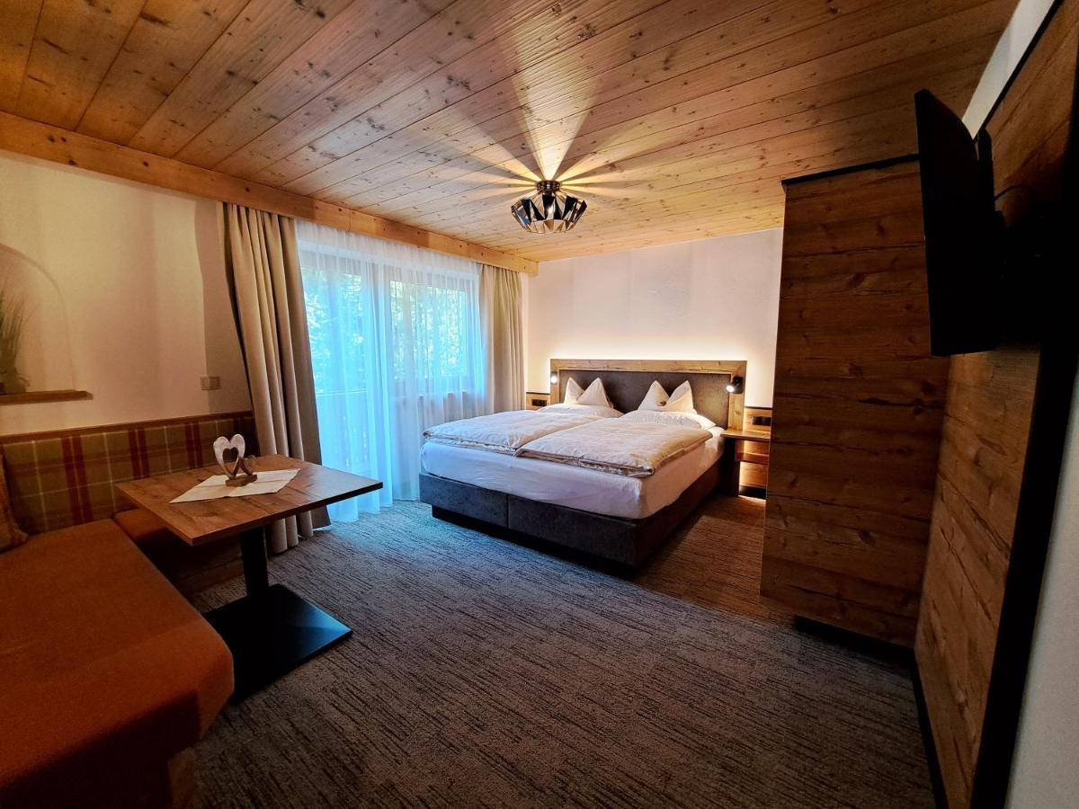 Gastehaus Hochmuth Apartment Mayrhofen Ngoại thất bức ảnh